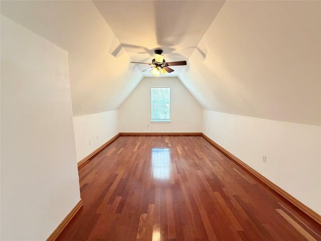 19352 Kolyma, Porter, TX 77365