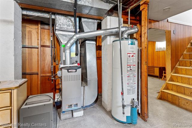 28524 Barton Street, Garden City, MI 48135