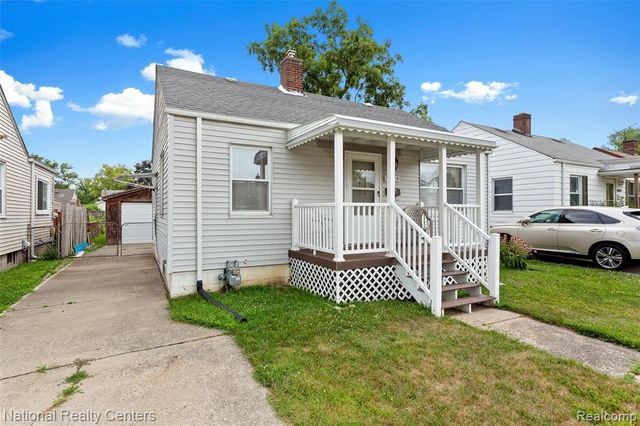 28524 Barton Street, Garden City, MI 48135