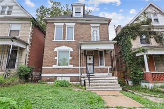 5960 Minerva Avenue, St Louis, MO 63112