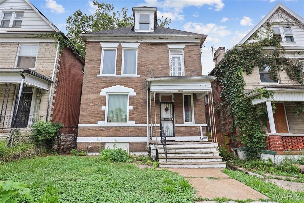5960 Minerva Avenue, St Louis, MO 63112