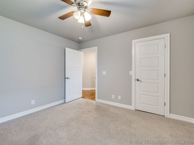 7025 E Oak Ridge Street, Broken Arrow, OK 74014