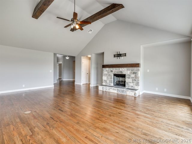 7025 E Oak Ridge Street, Broken Arrow, OK 74014