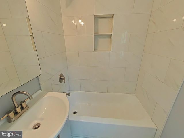 908 GLAIZEWOOD CT, Takoma Park, MD 20912