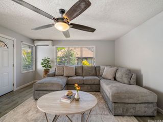 819 Papalalo Place, Honolulu, HI 96825