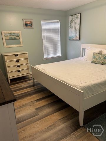 127 Druid Circle, Savannah, GA 31410