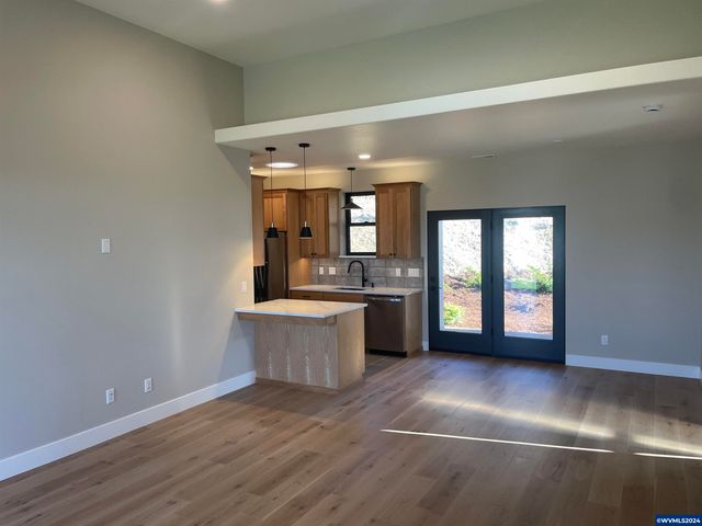 3475 SW Buckeye Pl, Corvallis, OR 97333