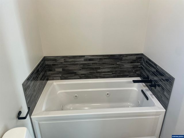 3475 SW Buckeye Pl, Corvallis, OR 97333