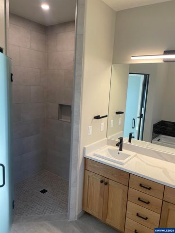 3475 SW Buckeye Pl, Corvallis, OR 97333