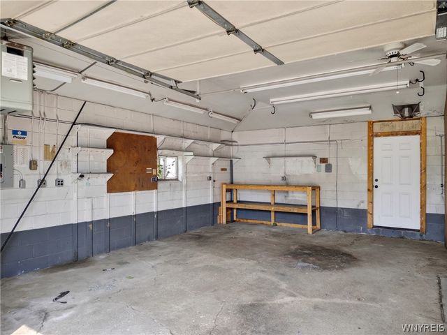 861 Beach Road, Cheektowaga, NY 14225