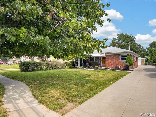 861 Beach Road, Cheektowaga, NY 14225