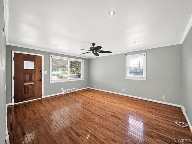 861 Beach Road, Cheektowaga, NY 14225