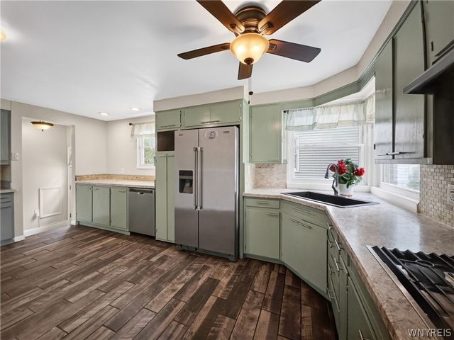 861 Beach Road, Cheektowaga, NY 14225