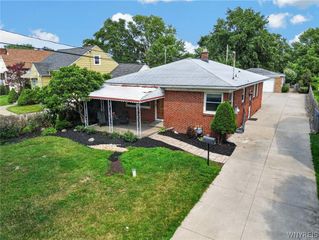 861 Beach Road, Cheektowaga, NY 14225