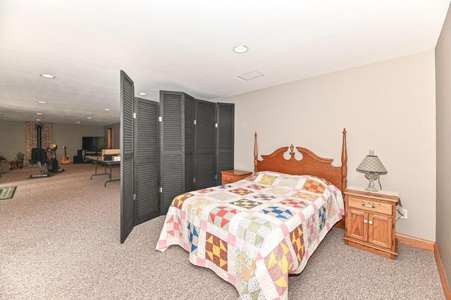 30927 Lawn DRIVE, Waterford, WI 53185