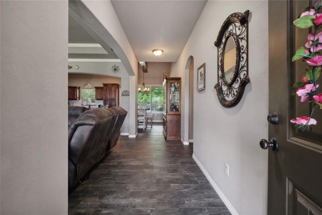 279 Timber Lane, Harrah, OK 73045