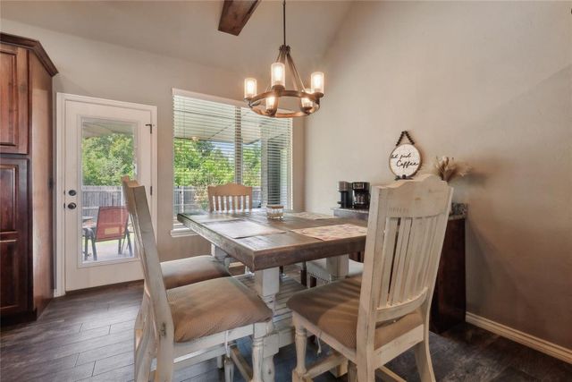 279 Timber Lane, Harrah, OK 73045