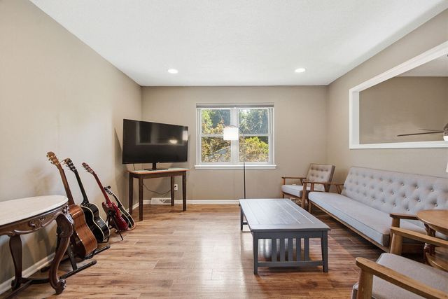 4501 W BAINBRIDGE DR, Columbia, MO 65203