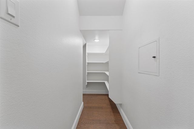 4507 Cypress Thorn Drive, Arlington, TX 76005