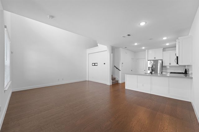 4507 Cypress Thorn Drive, Arlington, TX 76005