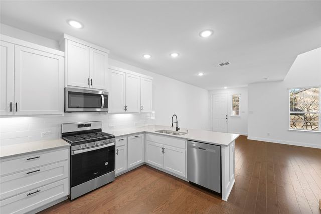 4507 Cypress Thorn Drive, Arlington, TX 76005