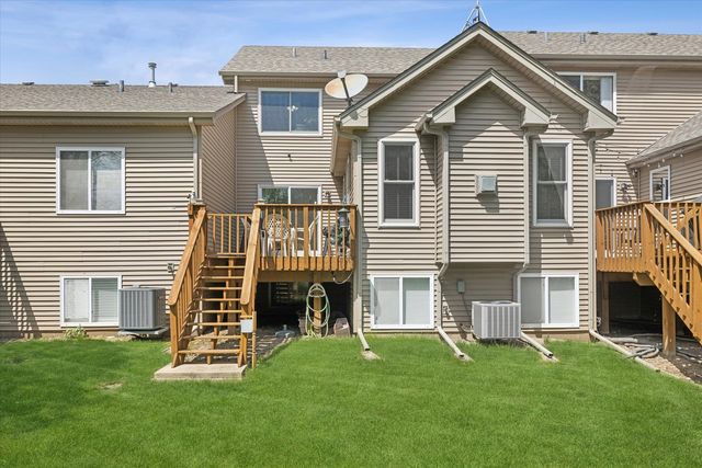 1479 Mackenzie Lane, Elgin, IL 60120
