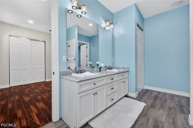 15860 Glendale LN, Fort Myers, FL 33912