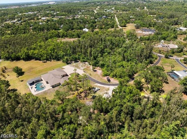 15860 Glendale LN, Fort Myers, FL 33912