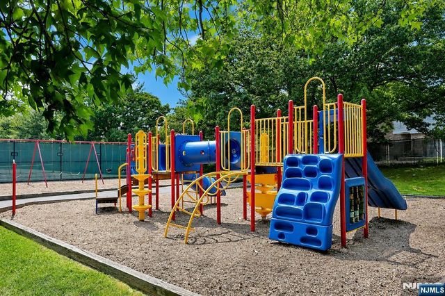 6 Horizon Road 1904, Fort Lee, NJ 07024