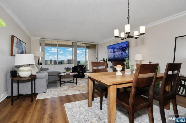 6 Horizon Road 1904, Fort Lee, NJ 07024