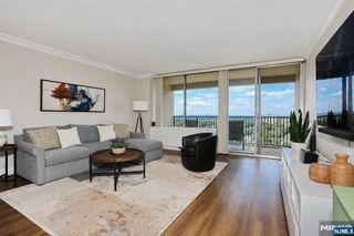 6 Horizon Road 1904, Fort Lee, NJ 07024