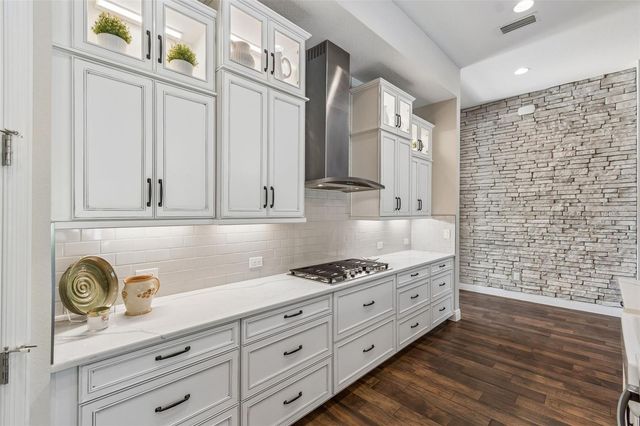 8768 BIRCHLEAF COURT, Land O Lakes, FL 34637