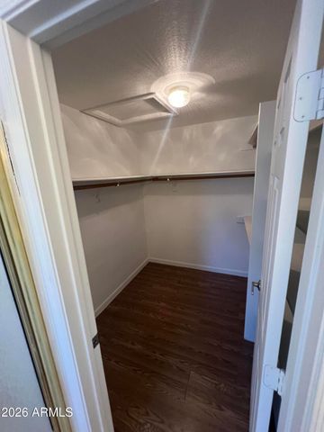 15858 S 33RD Place, Phoenix, AZ 85048