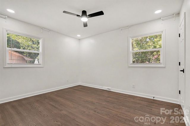 4219 Tipperary Place, Charlotte, NC 28215