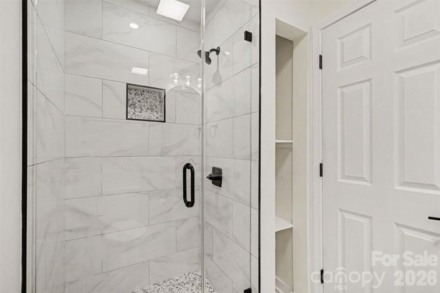 4219 Tipperary Place, Charlotte, NC 28215