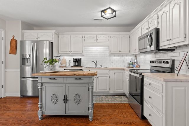 61 Hatfield Drive, Ringgold, GA 30736
