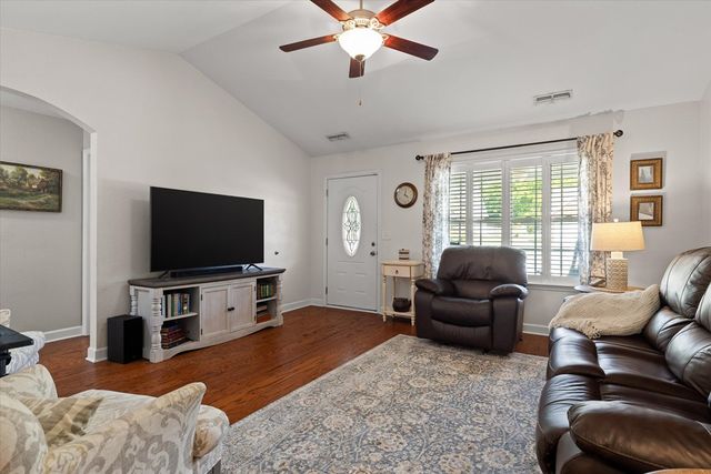 61 Hatfield Drive, Ringgold, GA 30736