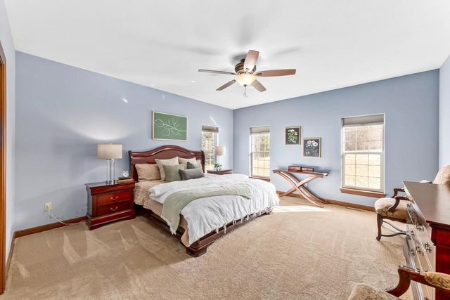 N64W28064 Forest Ridge CIRCLE, Sussex, WI 53089