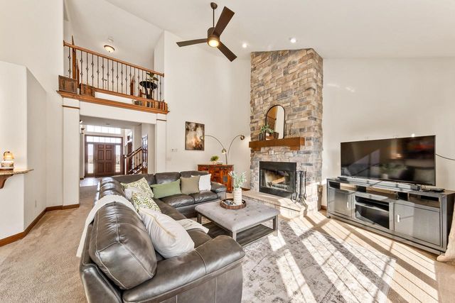 N64W28064 Forest Ridge CIRCLE, Sussex, WI 53089