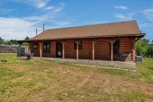 218 Cardinal LOOP, Paige, TX 78659