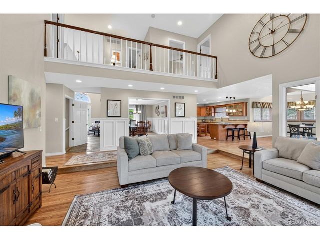 5 Catamount Ln, Littleton, CO 80127