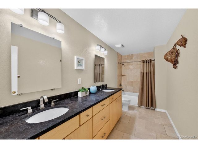 5 Catamount Ln, Littleton, CO 80127