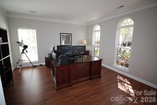 4600 Hanging Ivy Drive, Charlotte, NC 28215