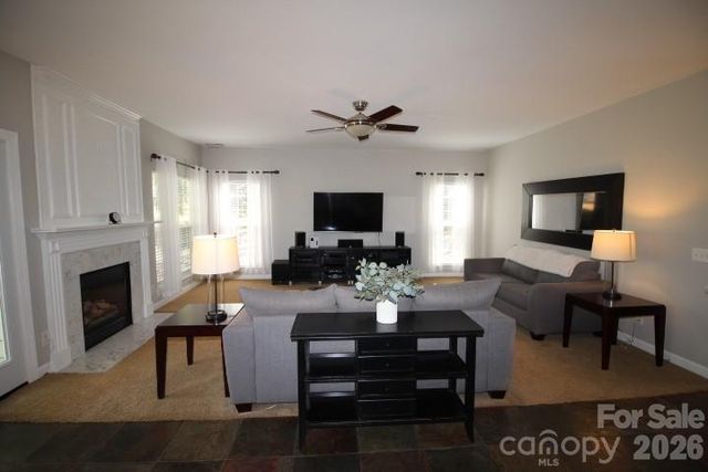 4600 Hanging Ivy Drive, Charlotte, NC 28215