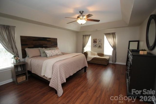 4600 Hanging Ivy Drive, Charlotte, NC 28215