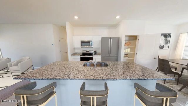 24228 W HUNTINGTON Drive, Buckeye, AZ 85326