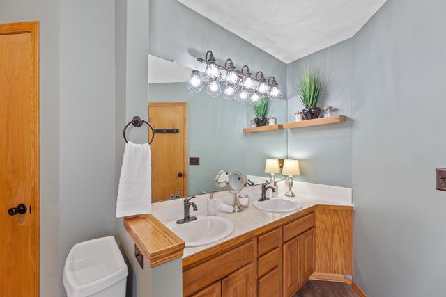 409 N Jaax St, Wichita, KS 67235