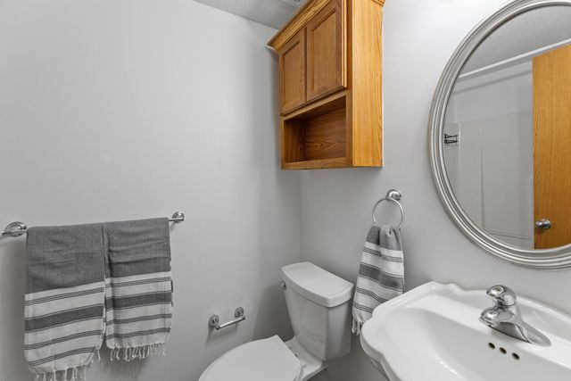 409 N Jaax St, Wichita, KS 67235