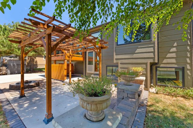 409 N Jaax St, Wichita, KS 67235