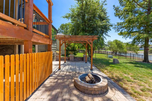 409 N Jaax St, Wichita, KS 67235